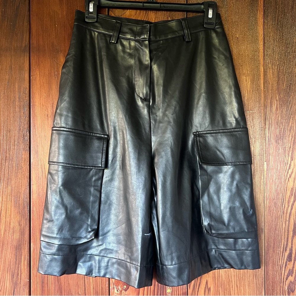 Faux Leather Cargo shorts